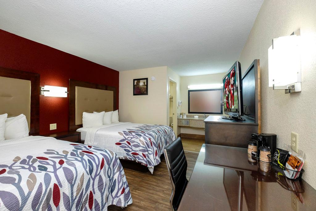Red Roof Inn Columbus, Ms Eksteriør billede